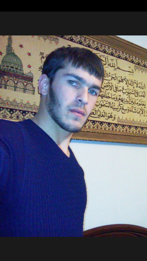  ,   Obes, 37 ,   
