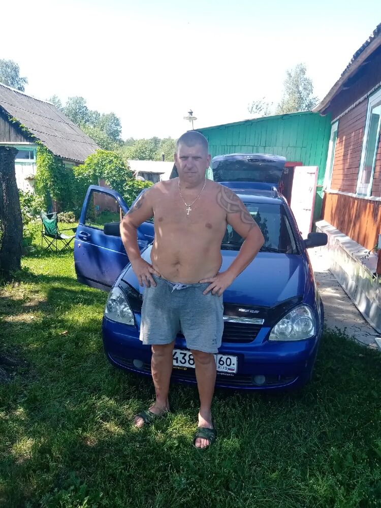  ,   Dima, 42 ,   ,   