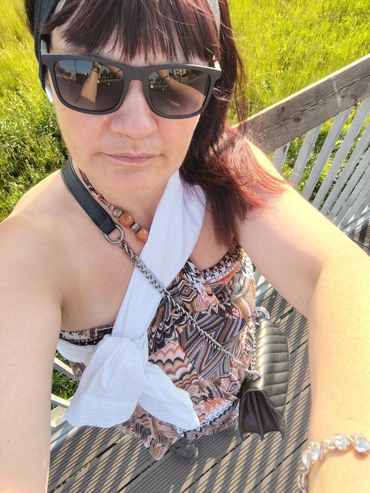  -,   , 46 ,   