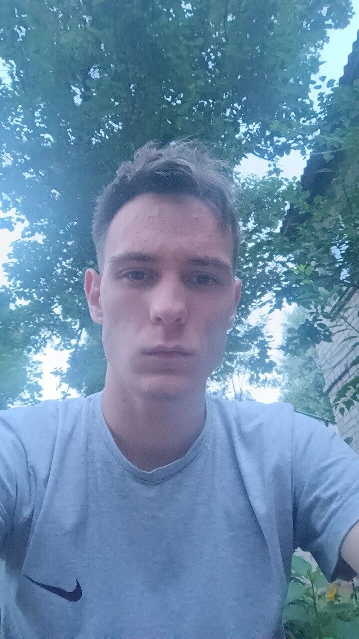 ,   Rinat, 19 ,   ,   , c , 
