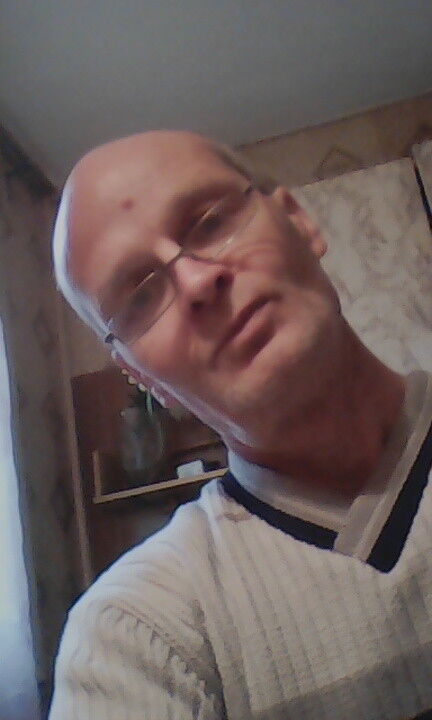  14418561  Dickson, 62 ,    -