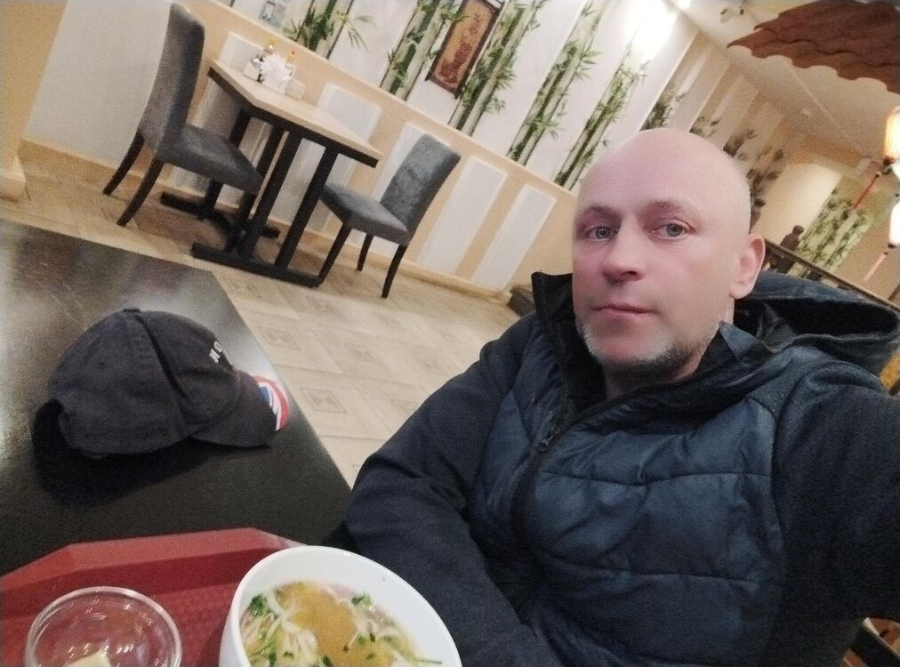  38904661  , 52 ,    