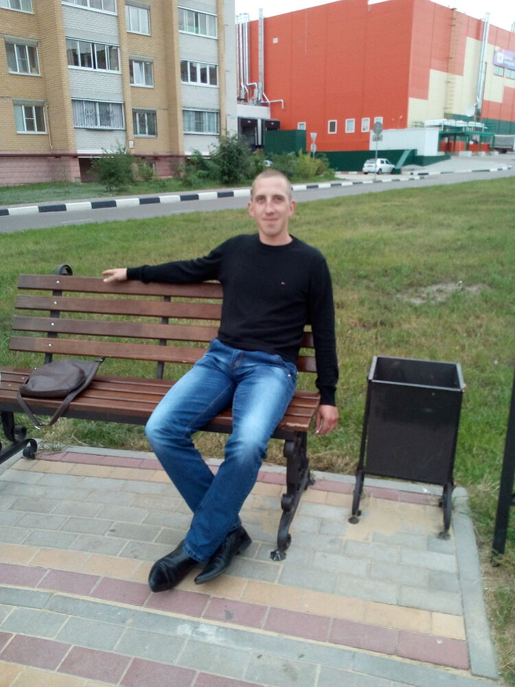  8214391  , 34 ,    