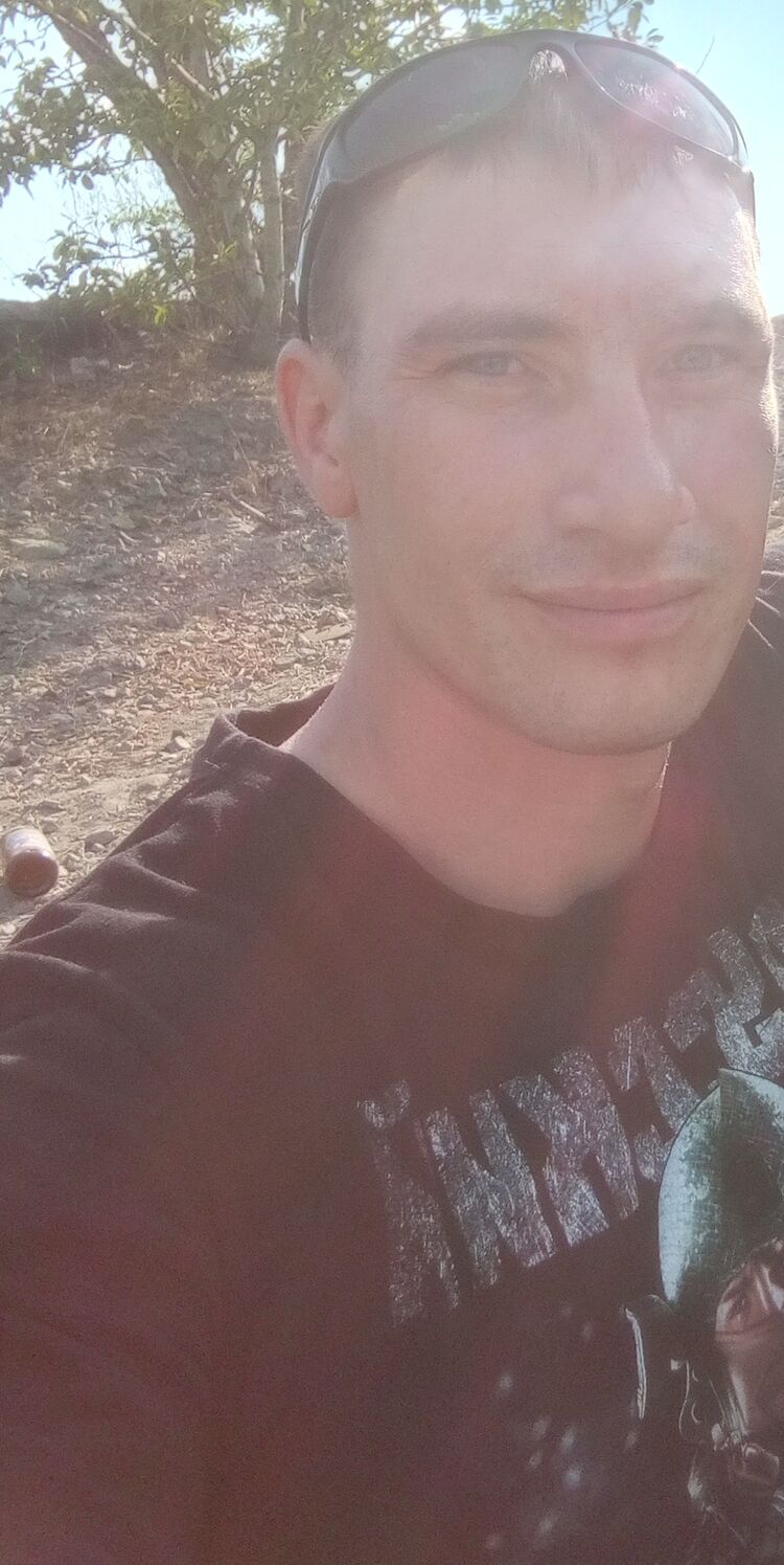  52535461  Alexander, 34 ,    