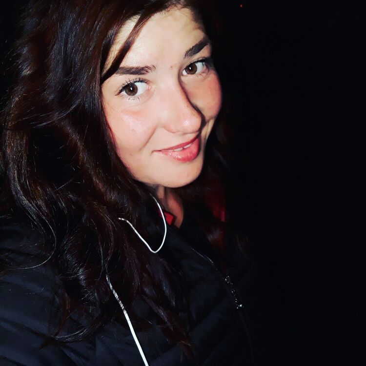  -,   , 37 ,     , c 