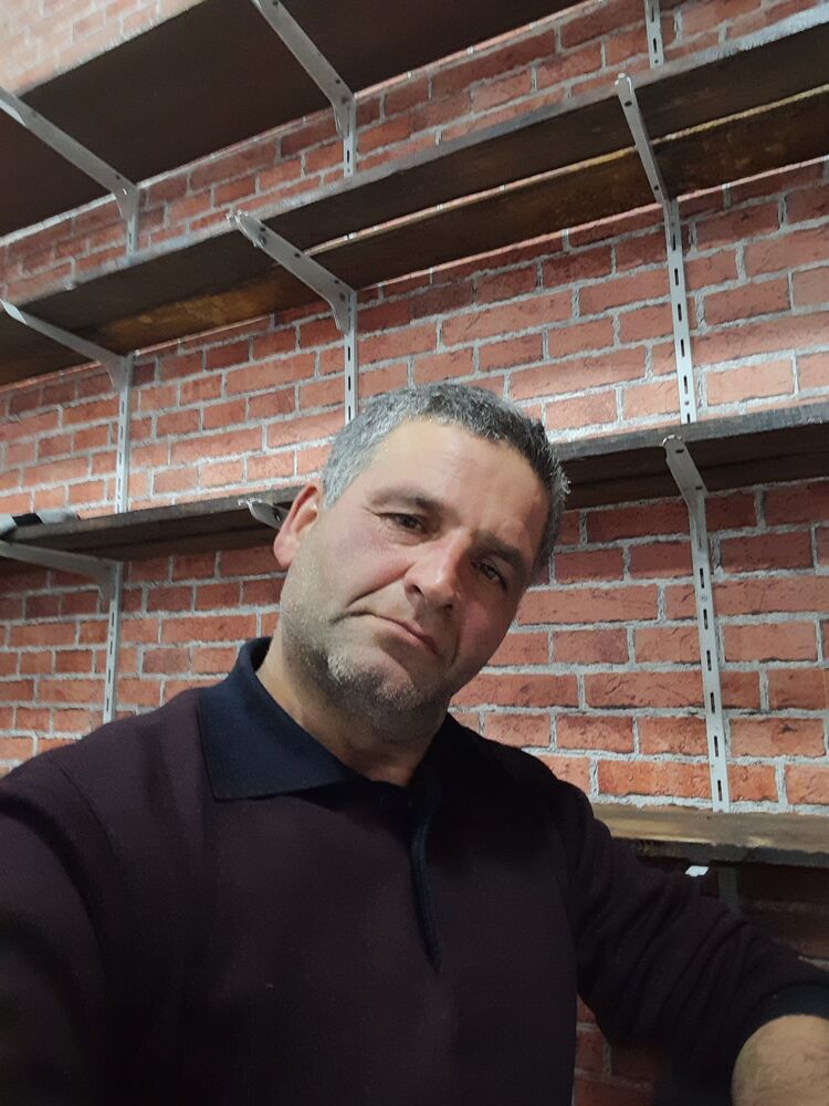  32649131  Mehti, 48 ,    