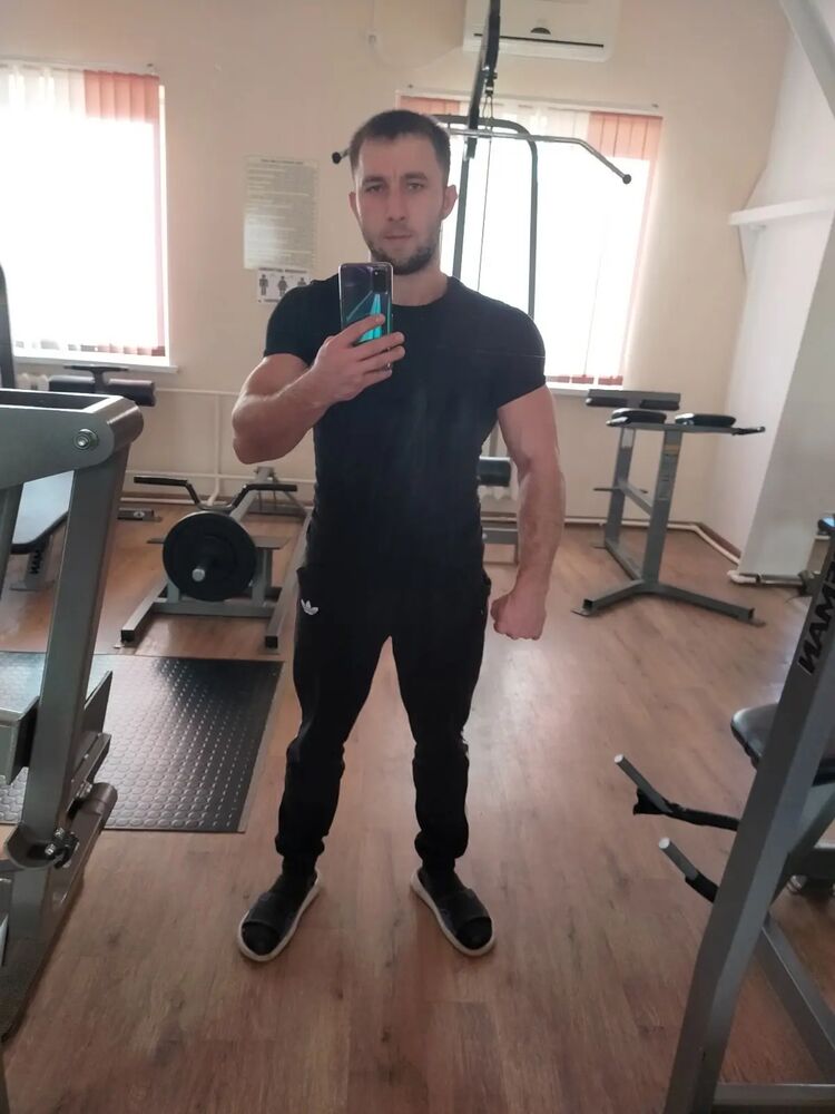  ,   Andrei, 32 ,   ,   