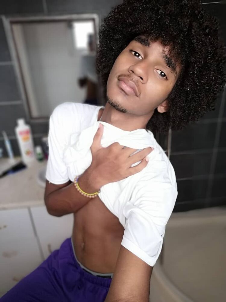 ���� 41831831 ����� Yoenni, 22 ����, ���� ���������� � ������