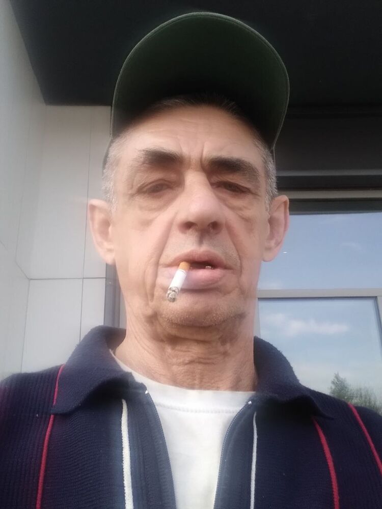  52274211  , 62 ,    