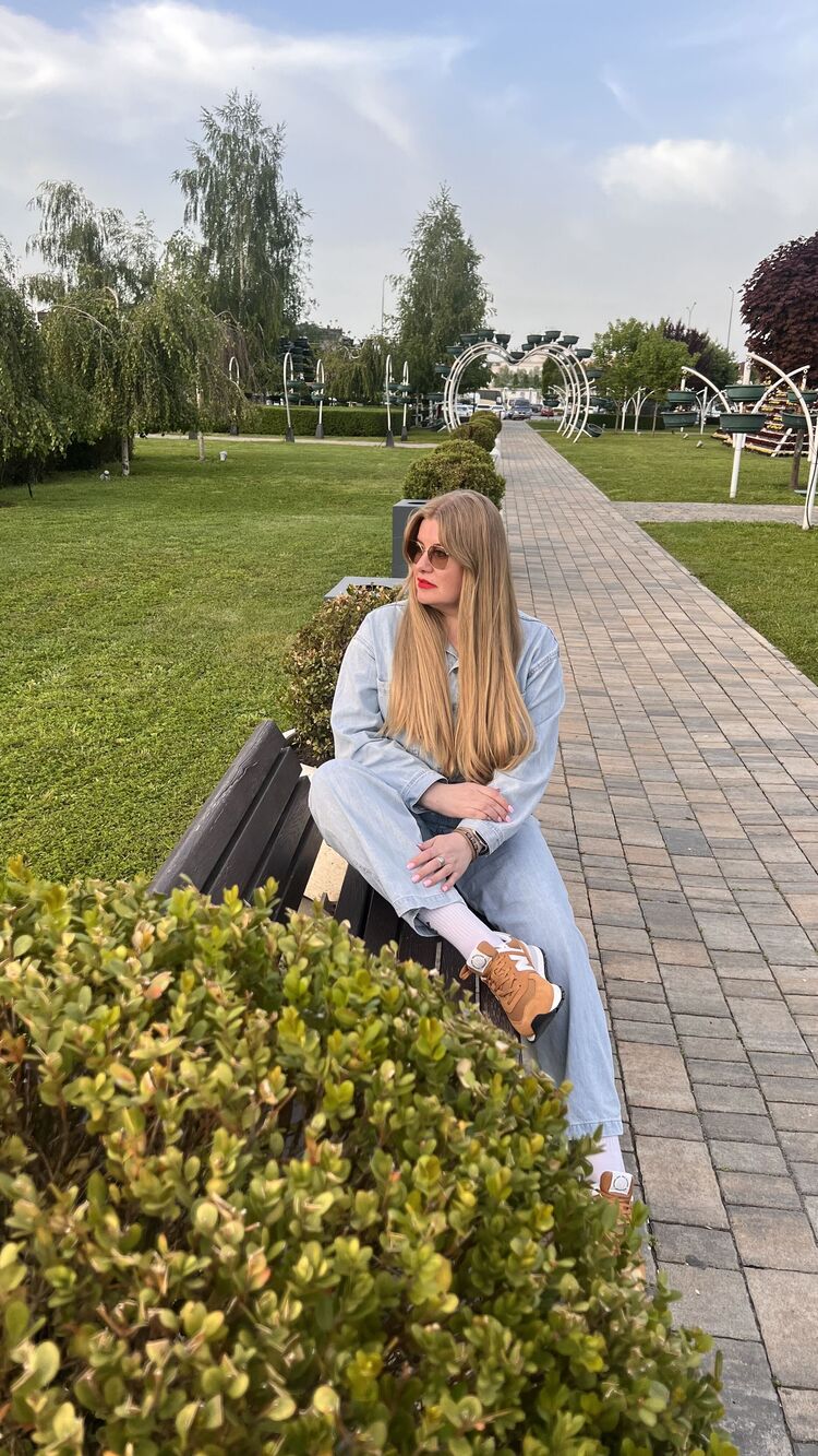  51344911  Svetlana, 40 ,    