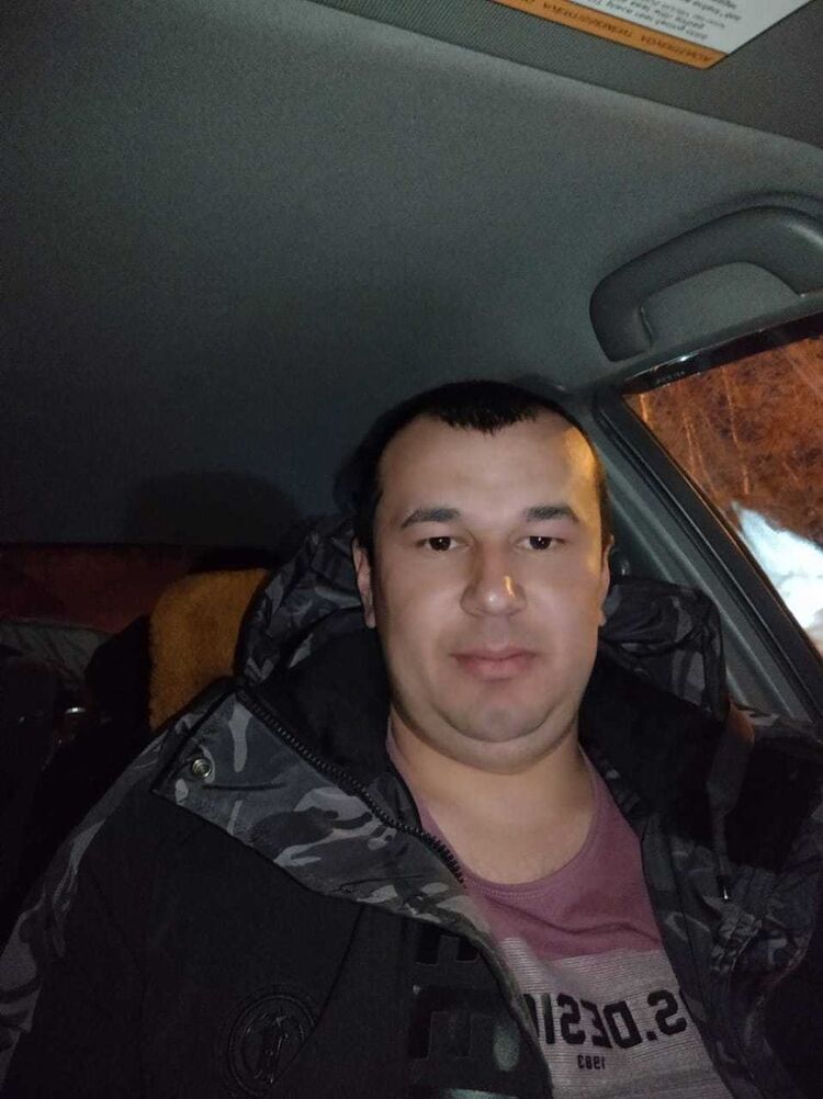  15864431  , 35 ,     