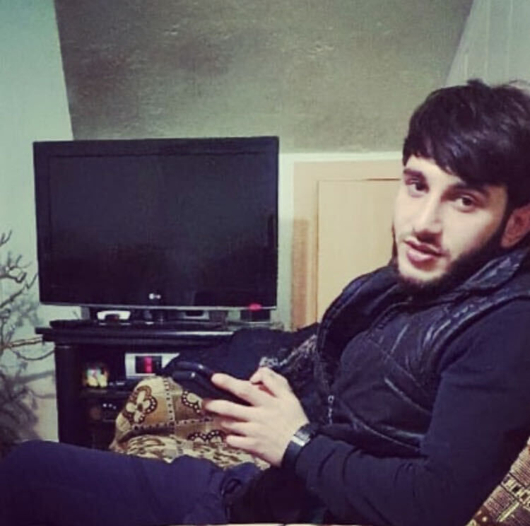  ,   Blach, 30 ,   ,   