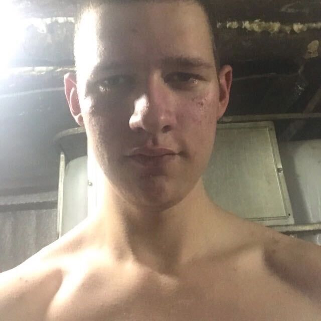  48832611  , 20 ,    