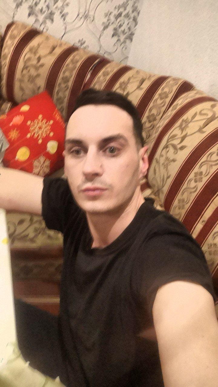  49542671  , 35 ,    