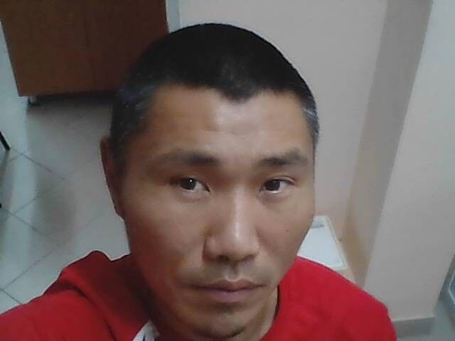  ,   Maks, 39 ,   ,   , c 