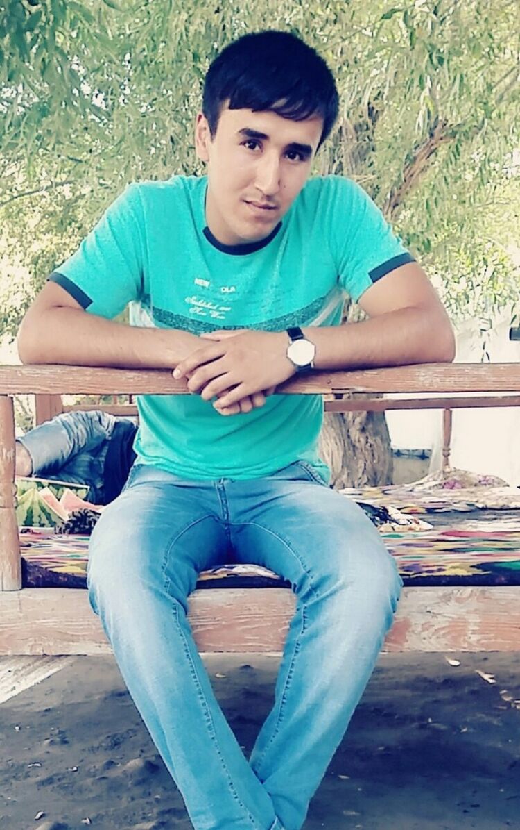  ,   Parviz, 30 ,     , c 