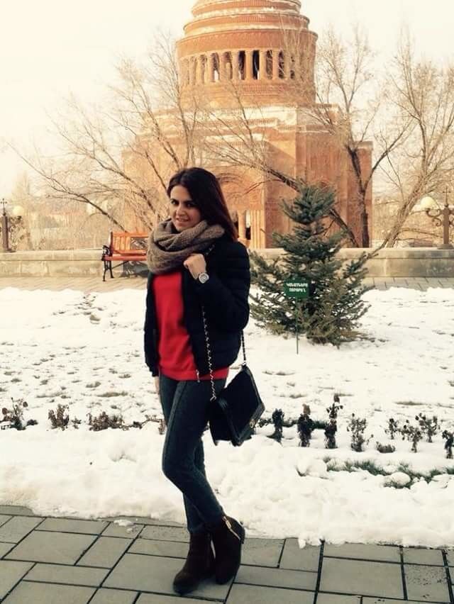  ,   Qnarik, 32 ,   