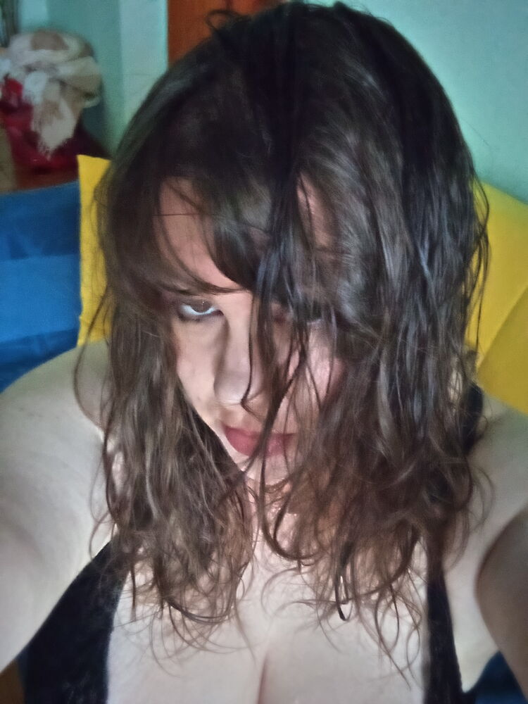  42383631  , 35 ,    