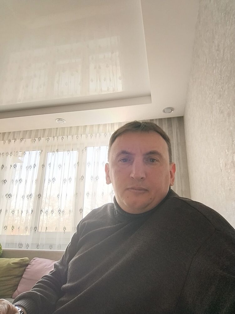  49942821  , 44 ,    