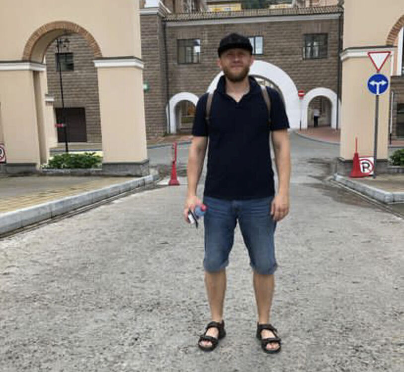  42045671  , 41 ,    -