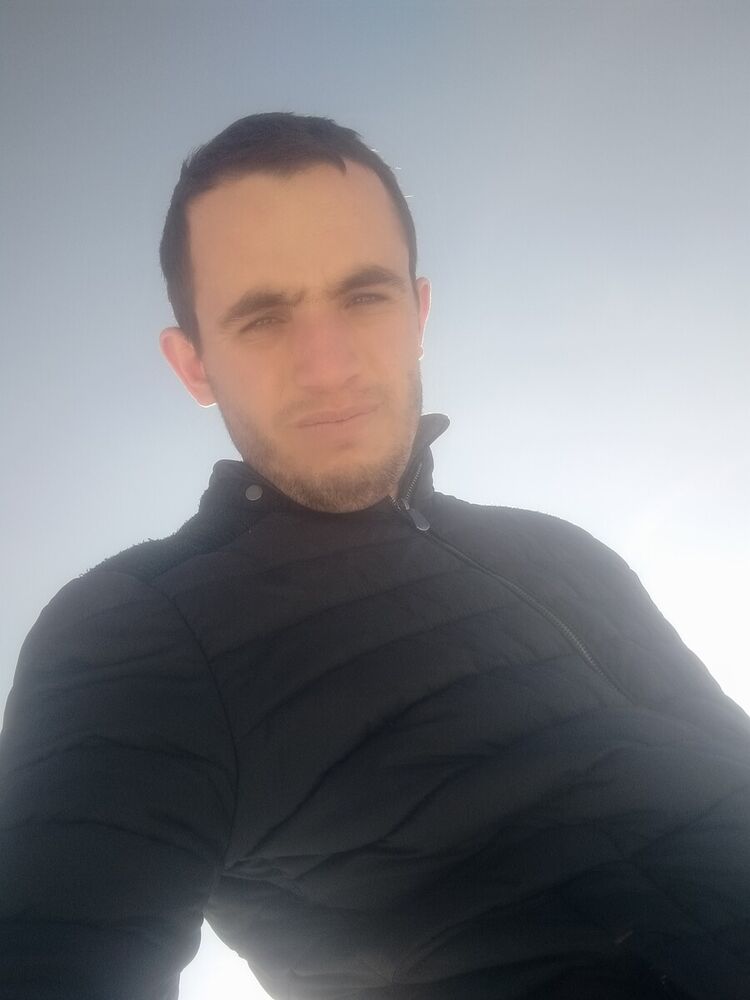  22331141  Rostam, 28 ,    