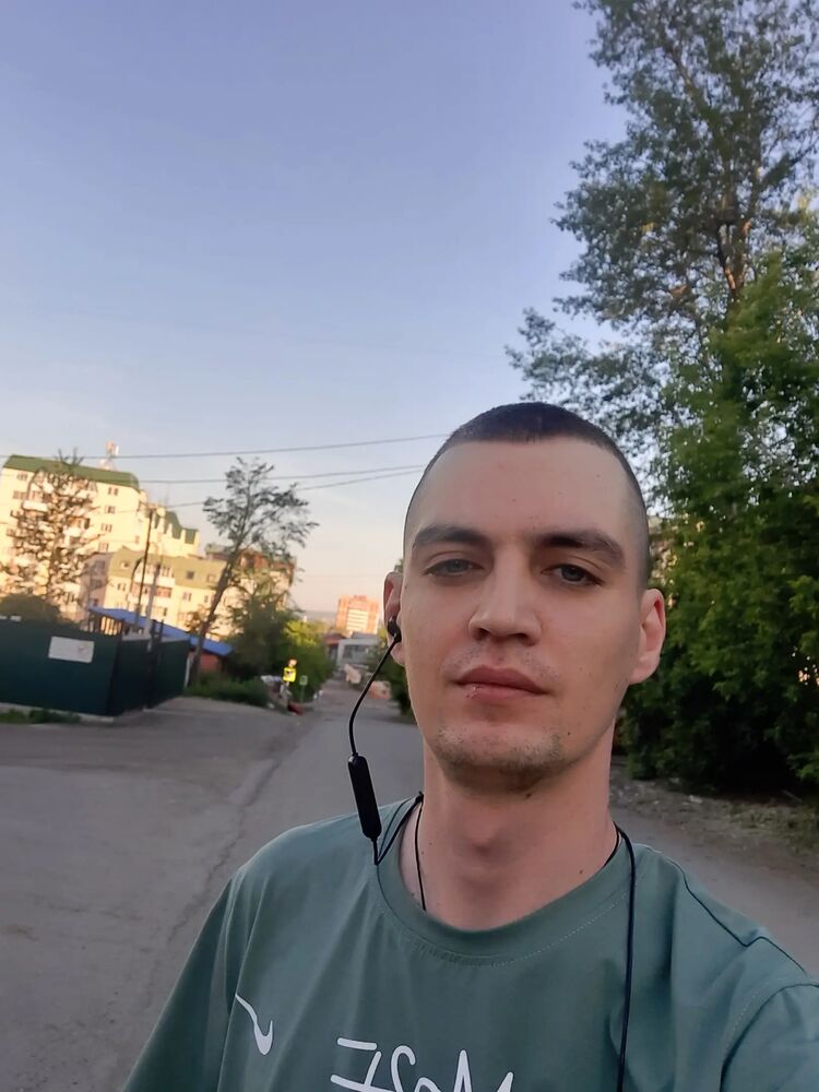  ,   Ivan, 32 ,   ,   