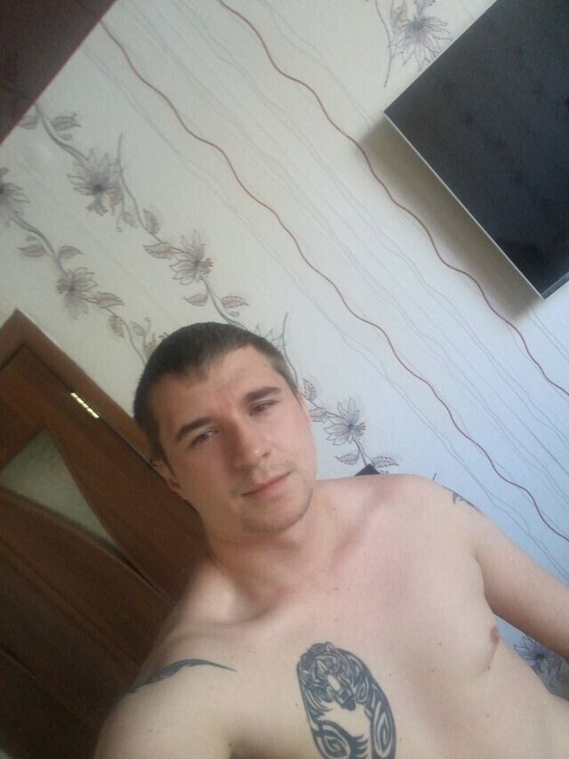  20825191  , 34 ,    
