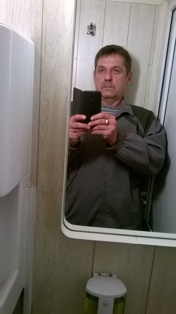  ,   Aleksandr, 60 ,   ,   , c 