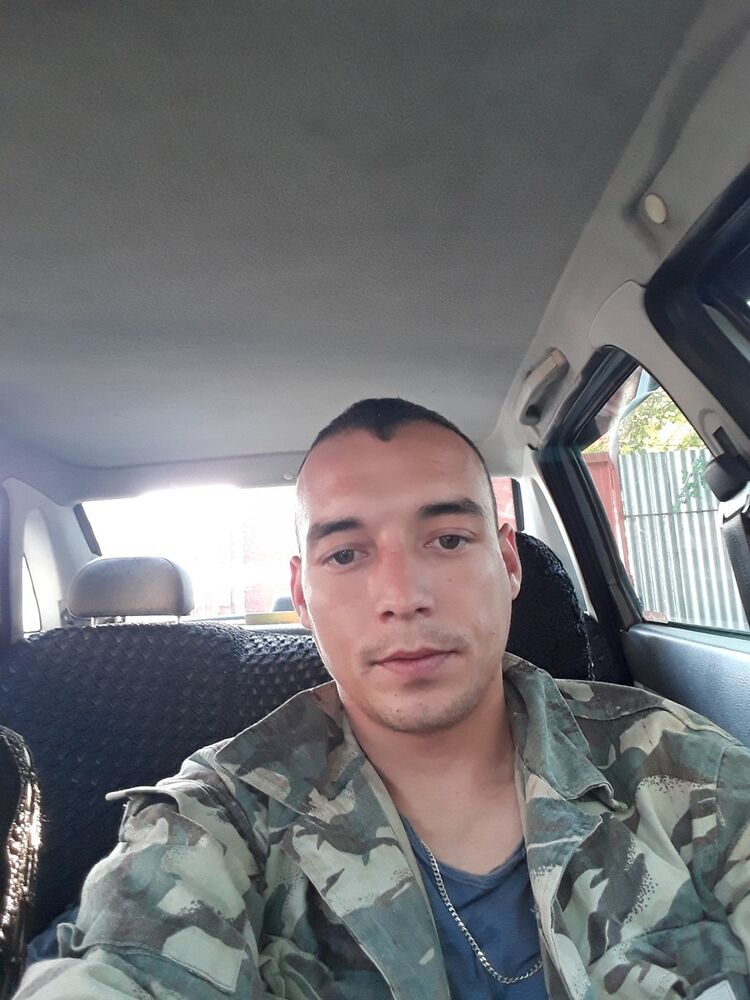  15979401  , 34 ,    