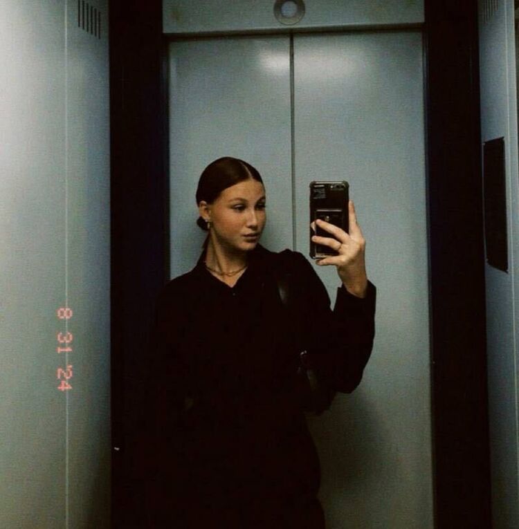  -,   , 24 ,   ,   