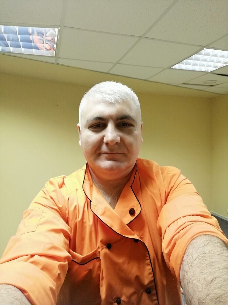  20279331  , 49 ,    