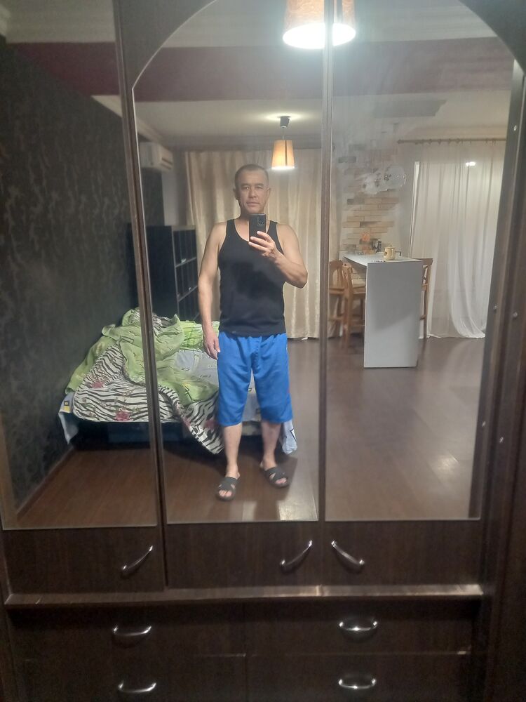  49831221  , 42 ,    