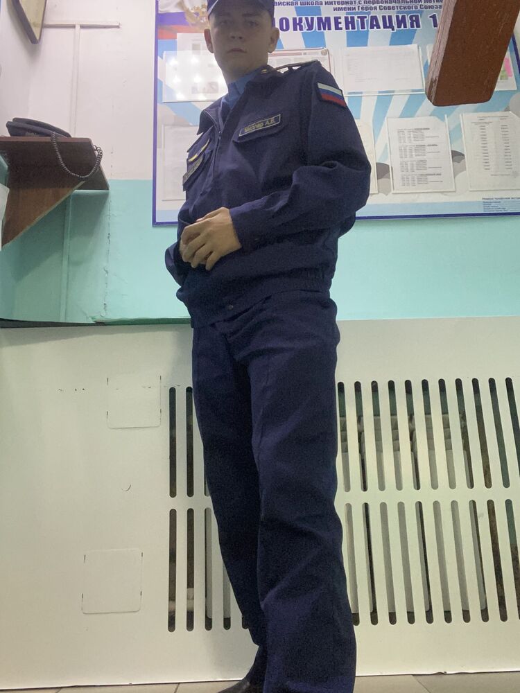  47946401  , 19 ,    