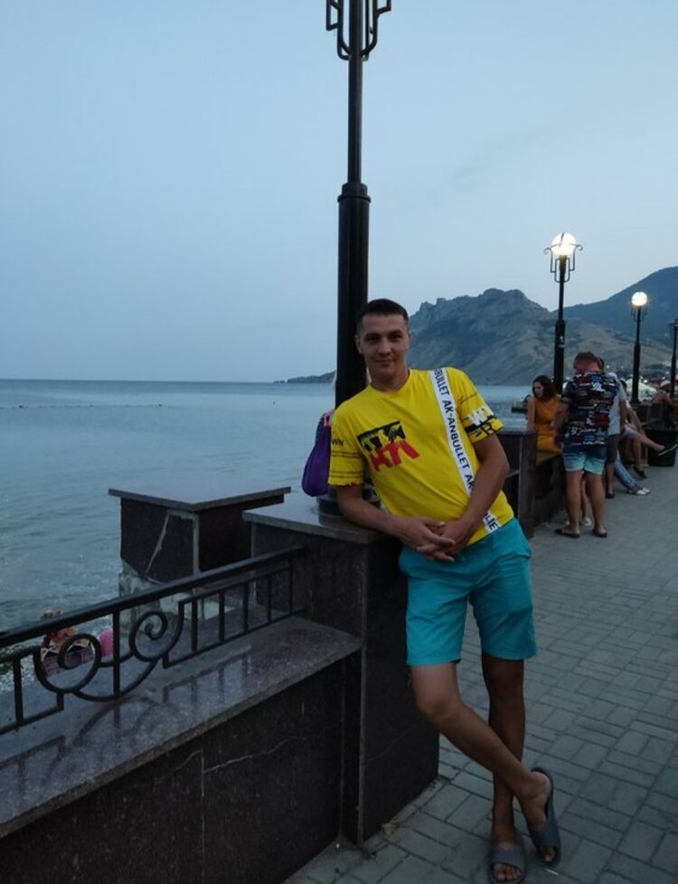  ,   Oleg, 37 ,   , 