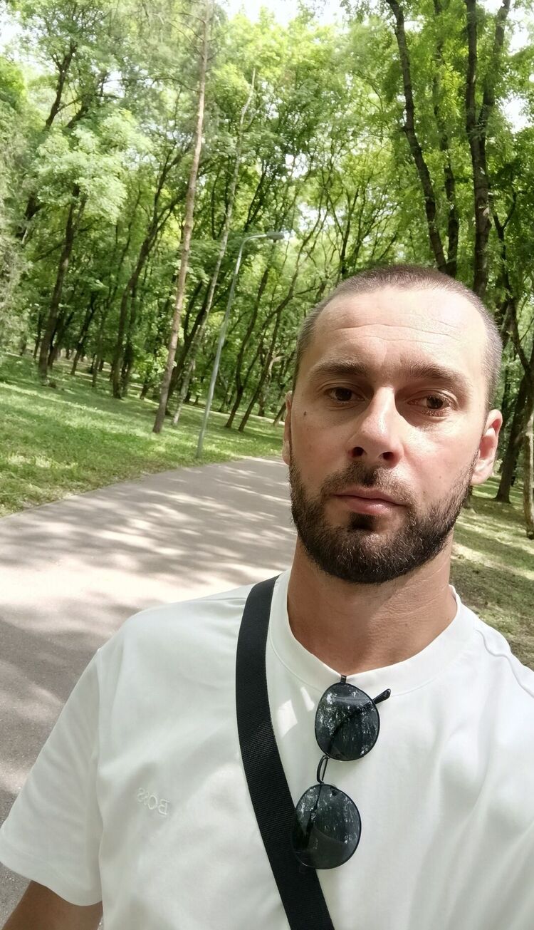 53507181  Nikifor, 33 ,    