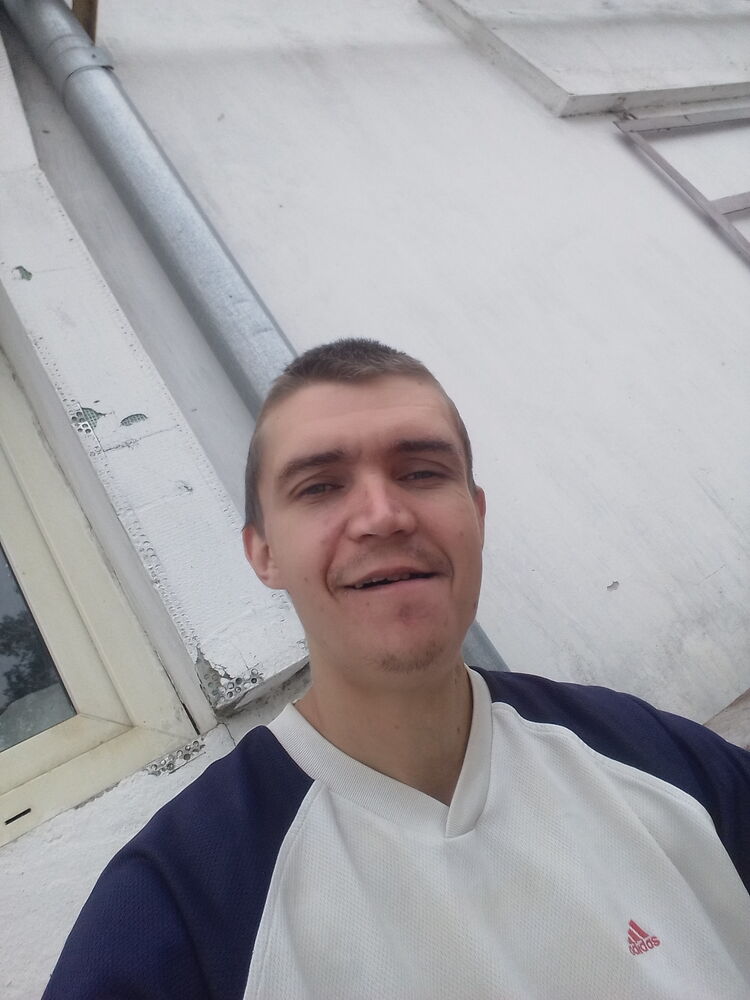  46238171  , 32 ,    