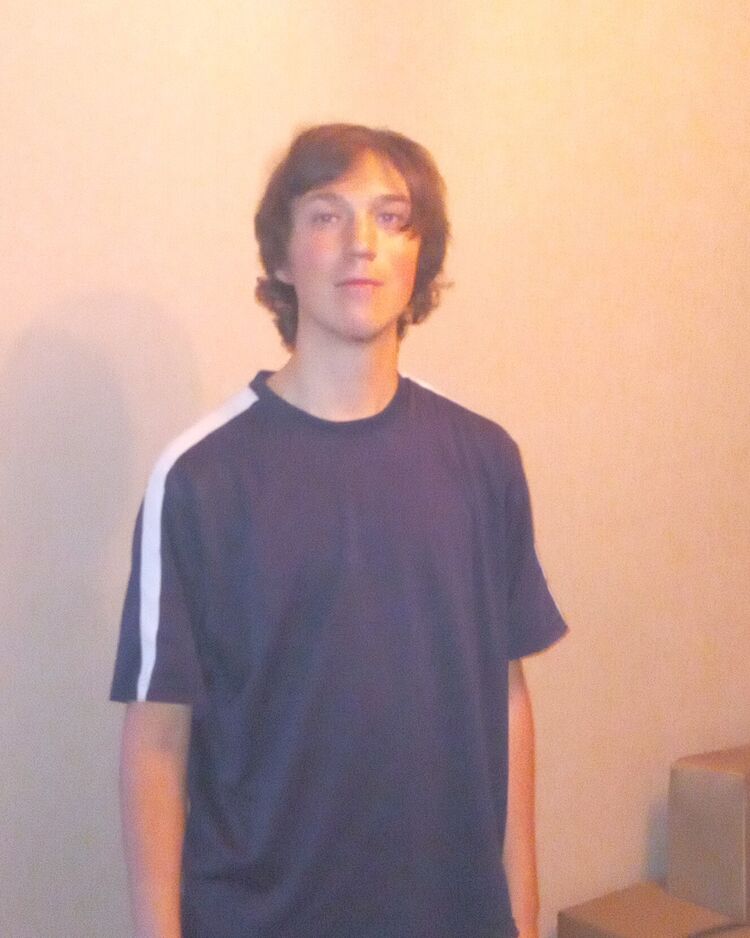  ,   Arseniy, 19 ,   ,   