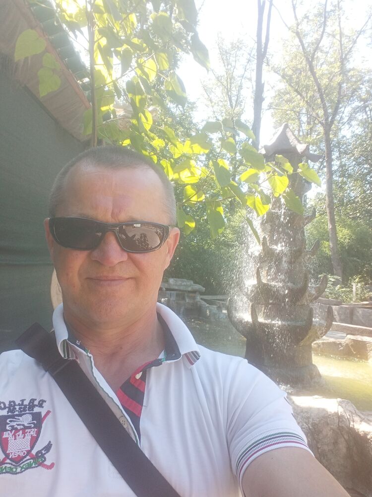  29190611  Gennady, 50 ,    