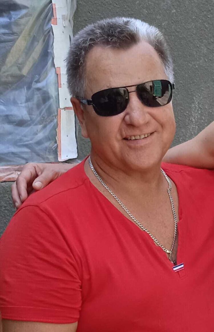  46981521  , 64 ,    
