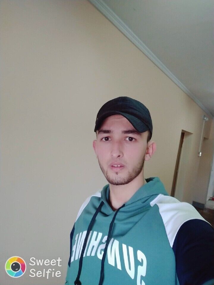  26087171  Bobur, 26 ,    