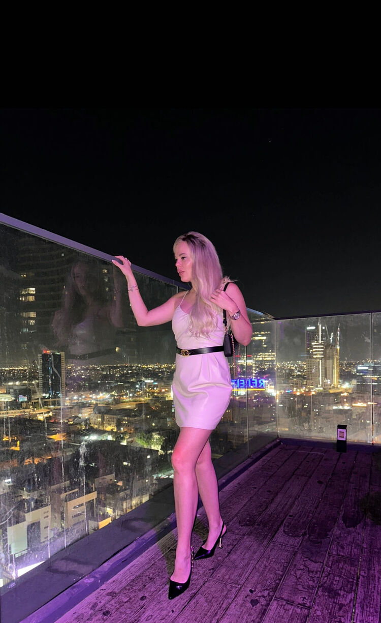  54298191  , 33 ,    Azor