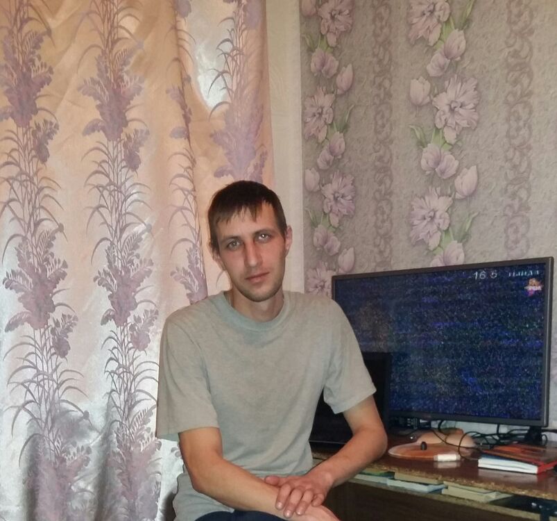  7056591  Rik, 42 ,    