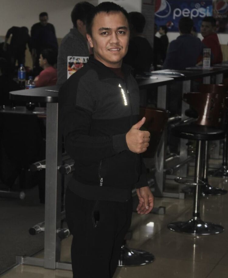  ,   Bohodir, 31 ,   ,   