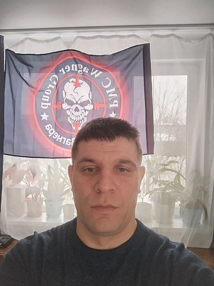  49268201  , 43 ,    