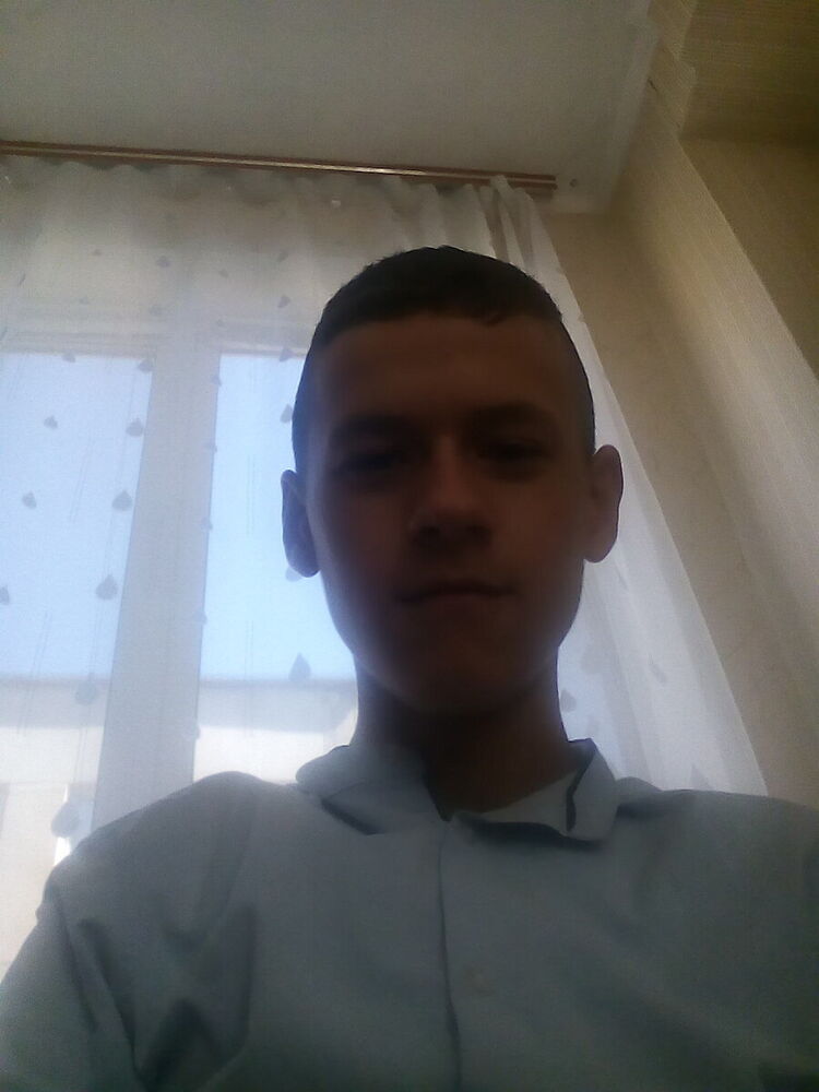  21035261  , 24 ,    