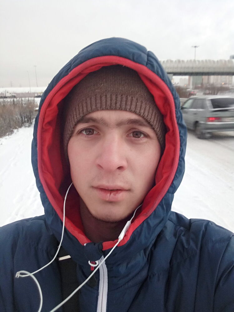  18401381  Parviz, 31 ,    -