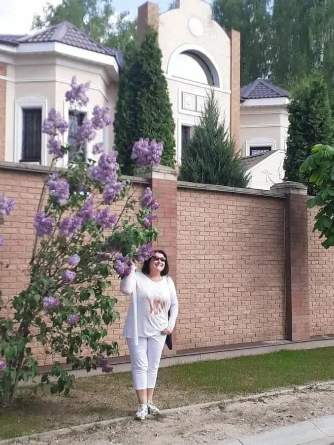  35427251  OLGA, 52 ,    