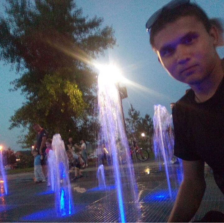  18752591  Artem, 25 ,    