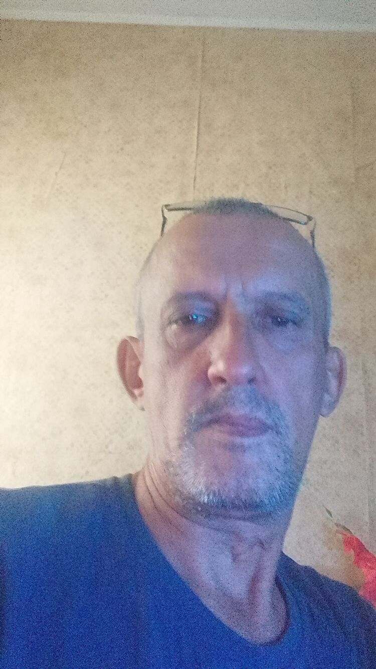  47104991  , 52 ,    