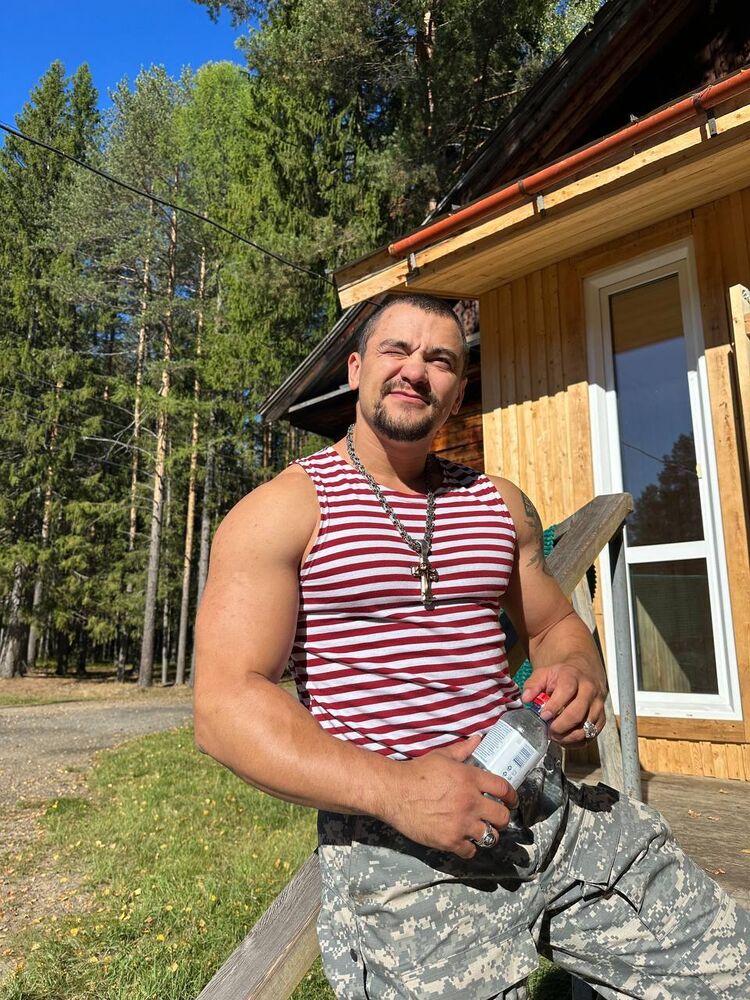  ,   , 33 ,   c 